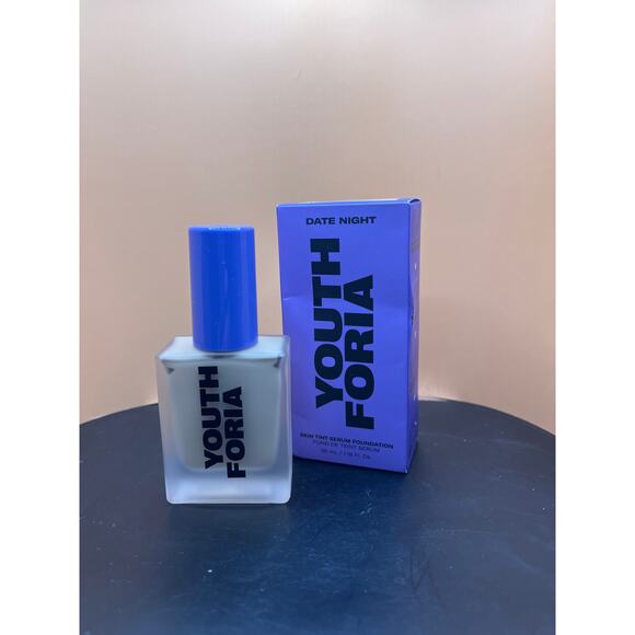 Youth Foria - Date Night - Shade 310 Light Medium - 1.18 fl oz - Picture 3 of 3